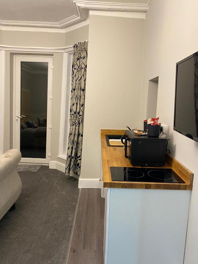 Cambridge Villas Private Studio Lytham St Annes Buitenkant foto
