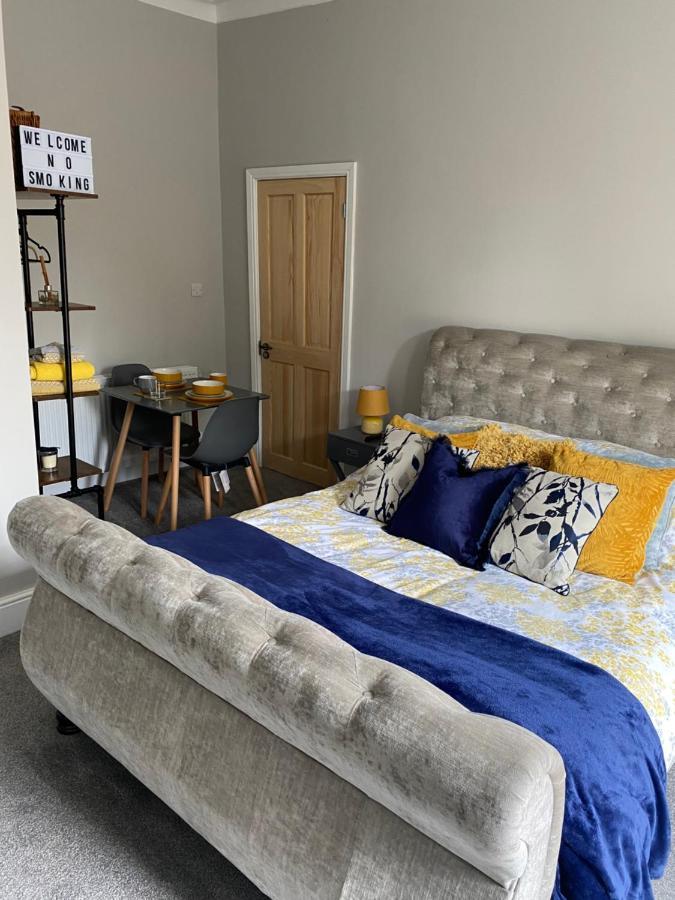 Cambridge Villas Private Studio Lytham St Annes Buitenkant foto